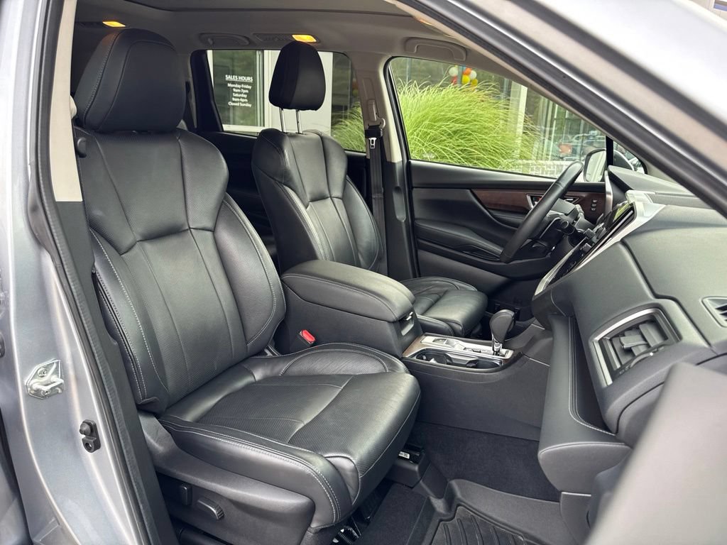 Used 2023 Subaru Ascent Touring AWD/4WD image 8