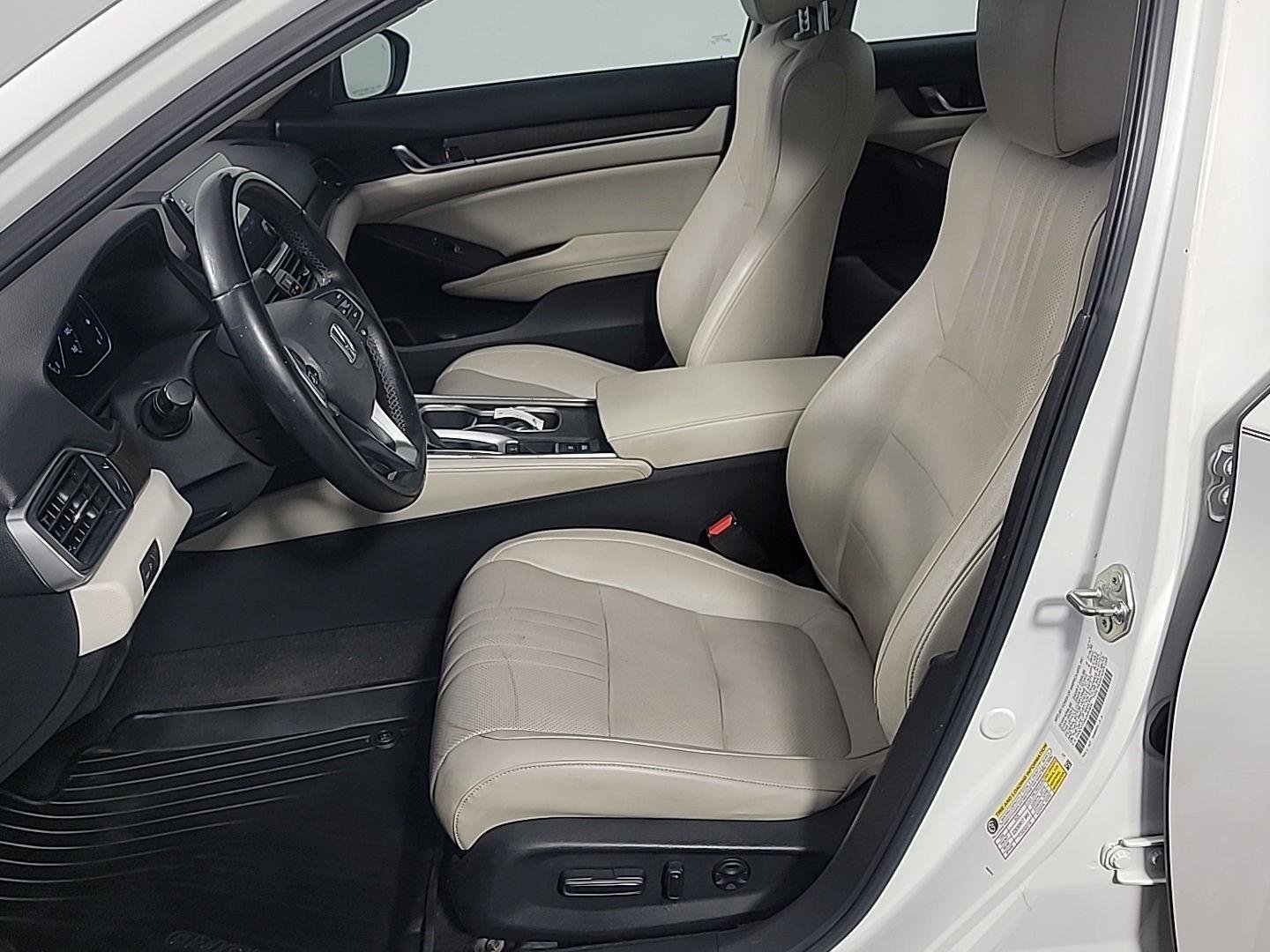 Certified 2018 Honda Accord EX-L image 19