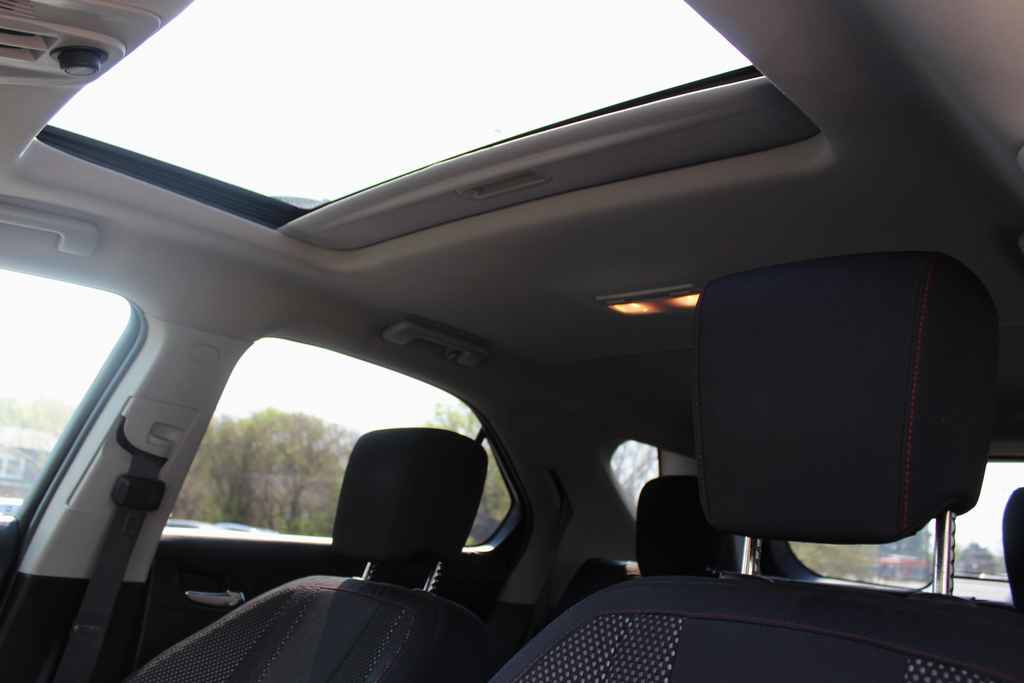 Used 2016 Chevrolet Equinox LT image 22