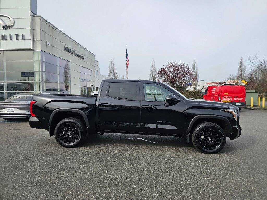 Used 2025 Toyota Tundra Limited image 8