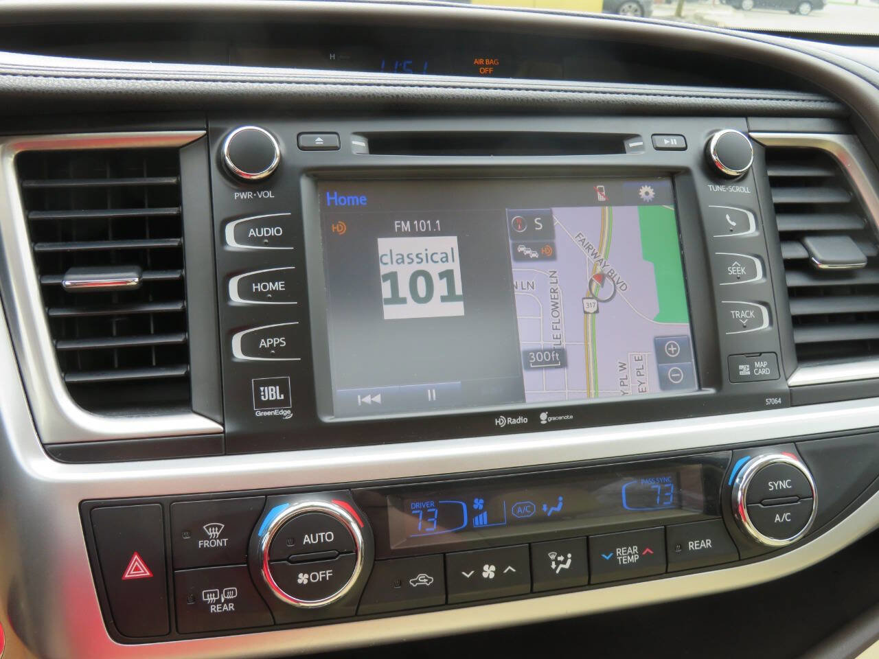 Used 2015 Toyota Highlander Limited image 15