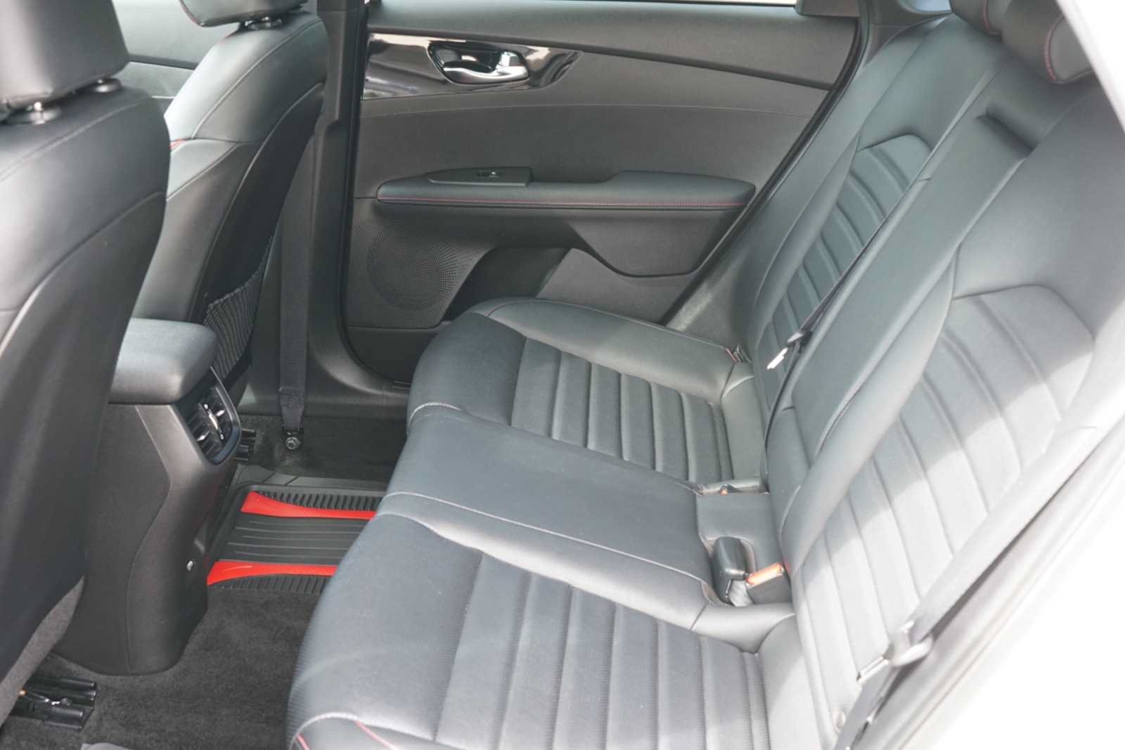 Certified 2023 Kia Forte GT w/ GT2 Package FWD image 18