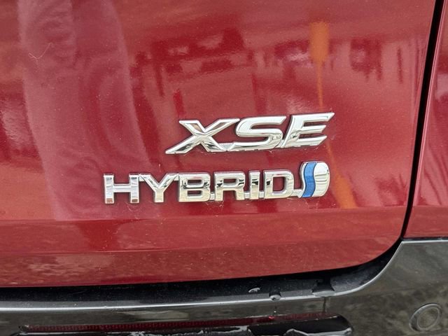 Used 2021 Toyota Sienna XSE w/ XSE Plus Package image 18