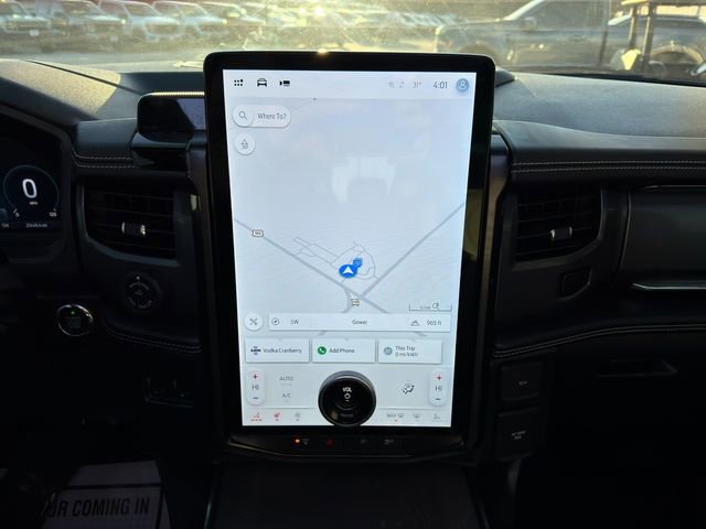 Used 2022 Ford F150 Lightning Platinum image 33