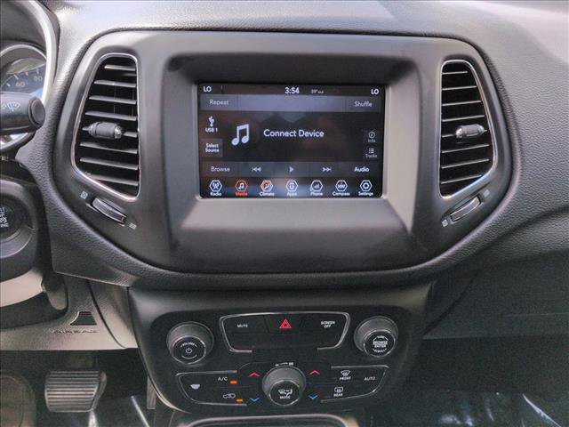 Used 2018 Jeep Compass Latitude w/ Popular Equipment Group image 14