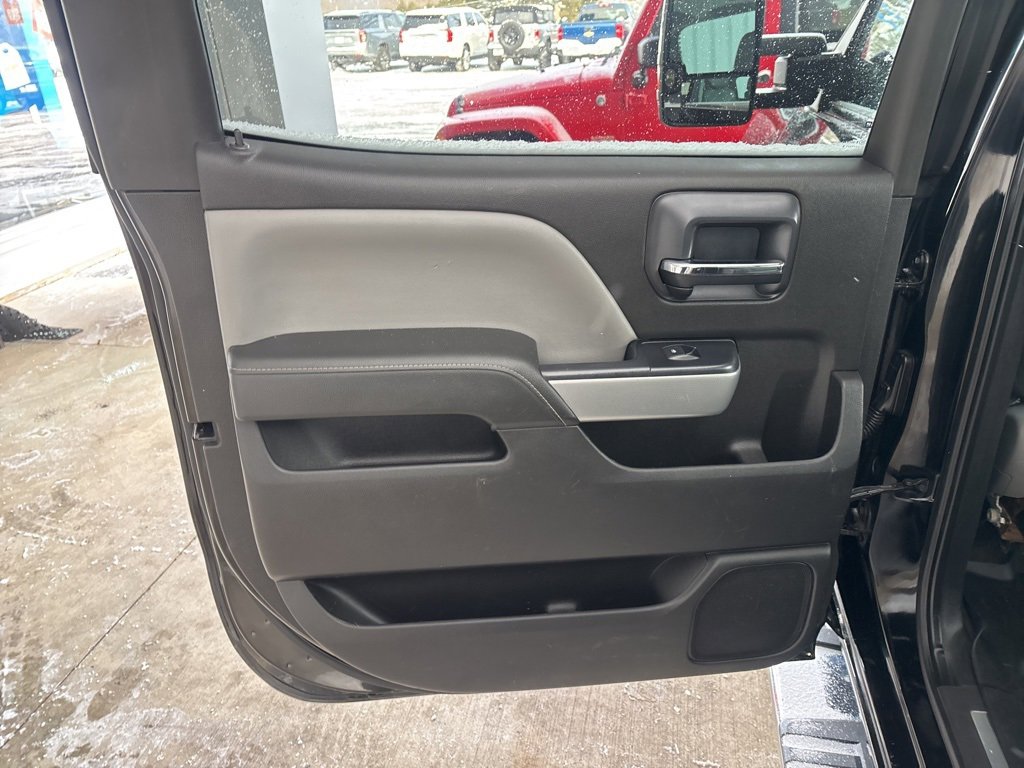 Used 2015 Chevrolet Silverado 2500 LTZ image 21