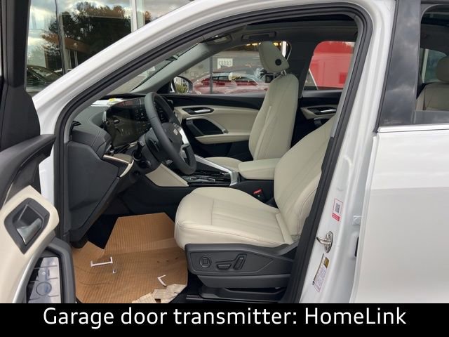 New 2025 Audi Q5 Premium image 17