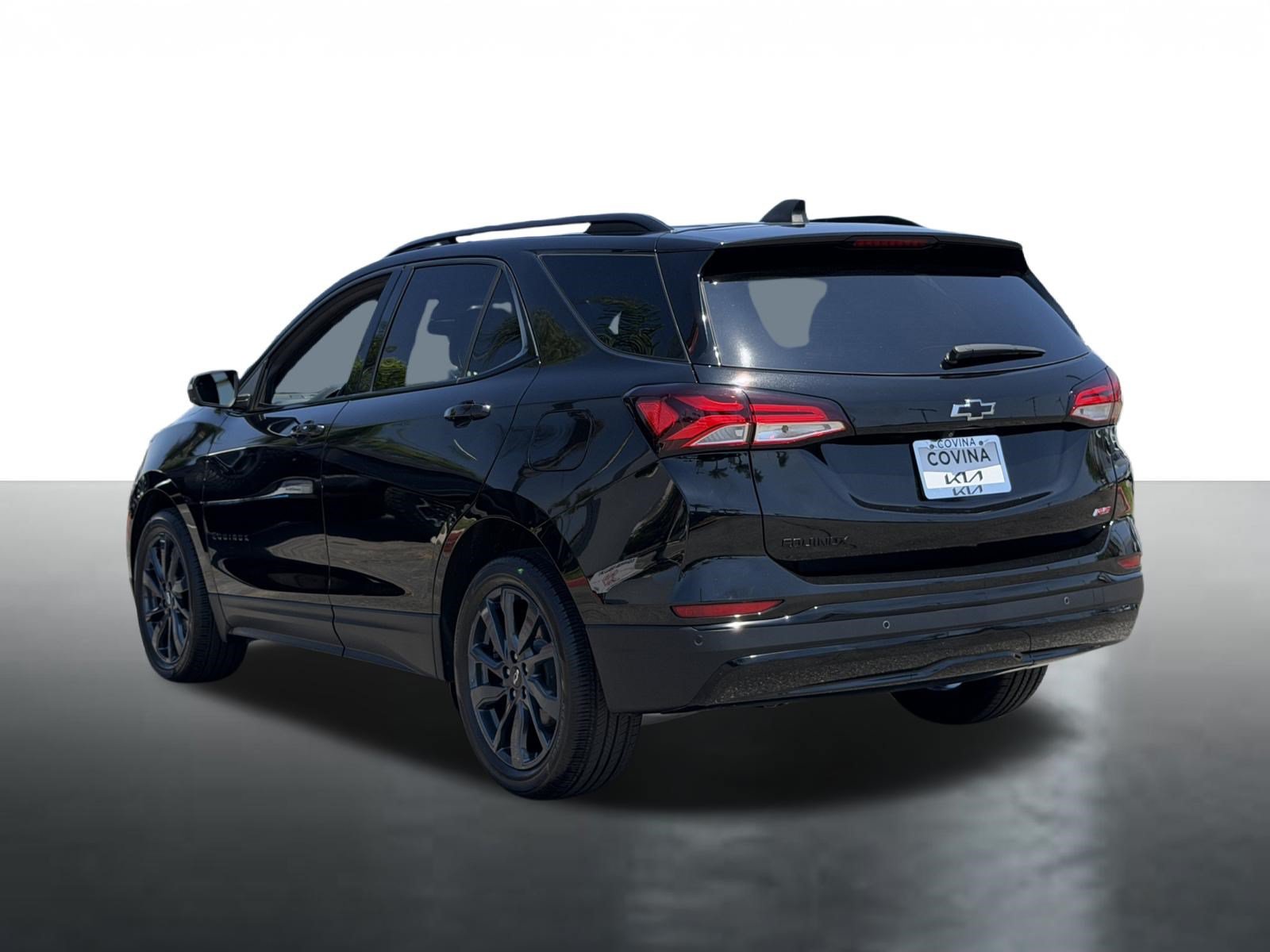 Used 2024 Chevrolet Equinox RS FWD image 6