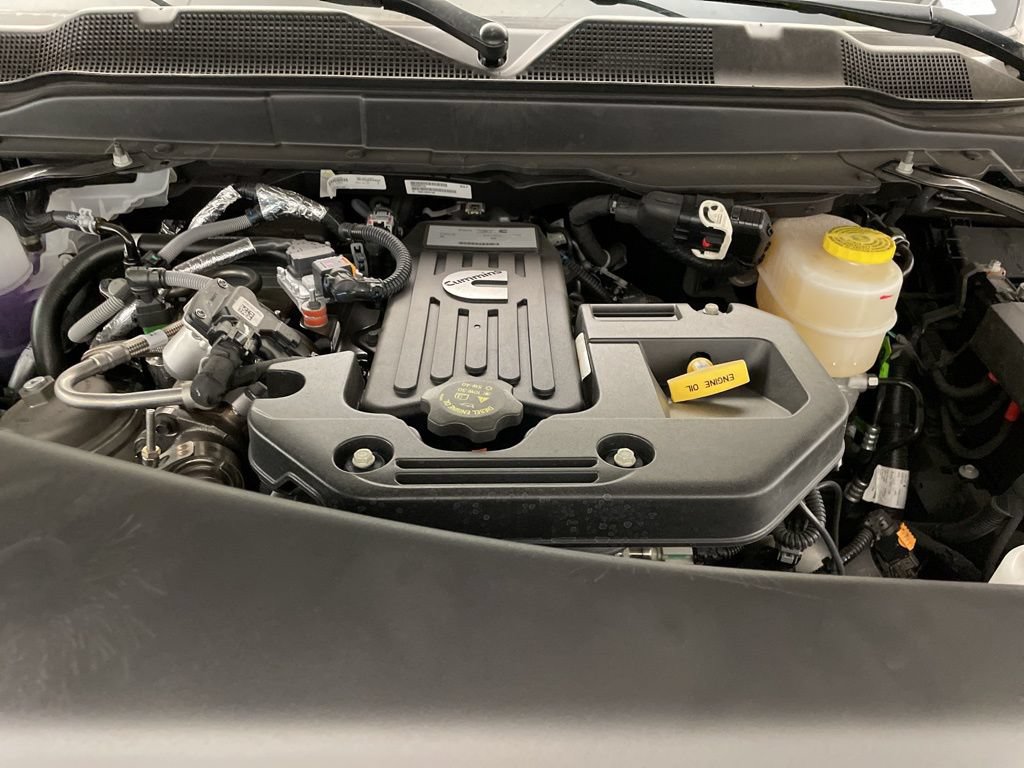 New 2026 RAM 3500 Big Horn AWD/4WD image 21