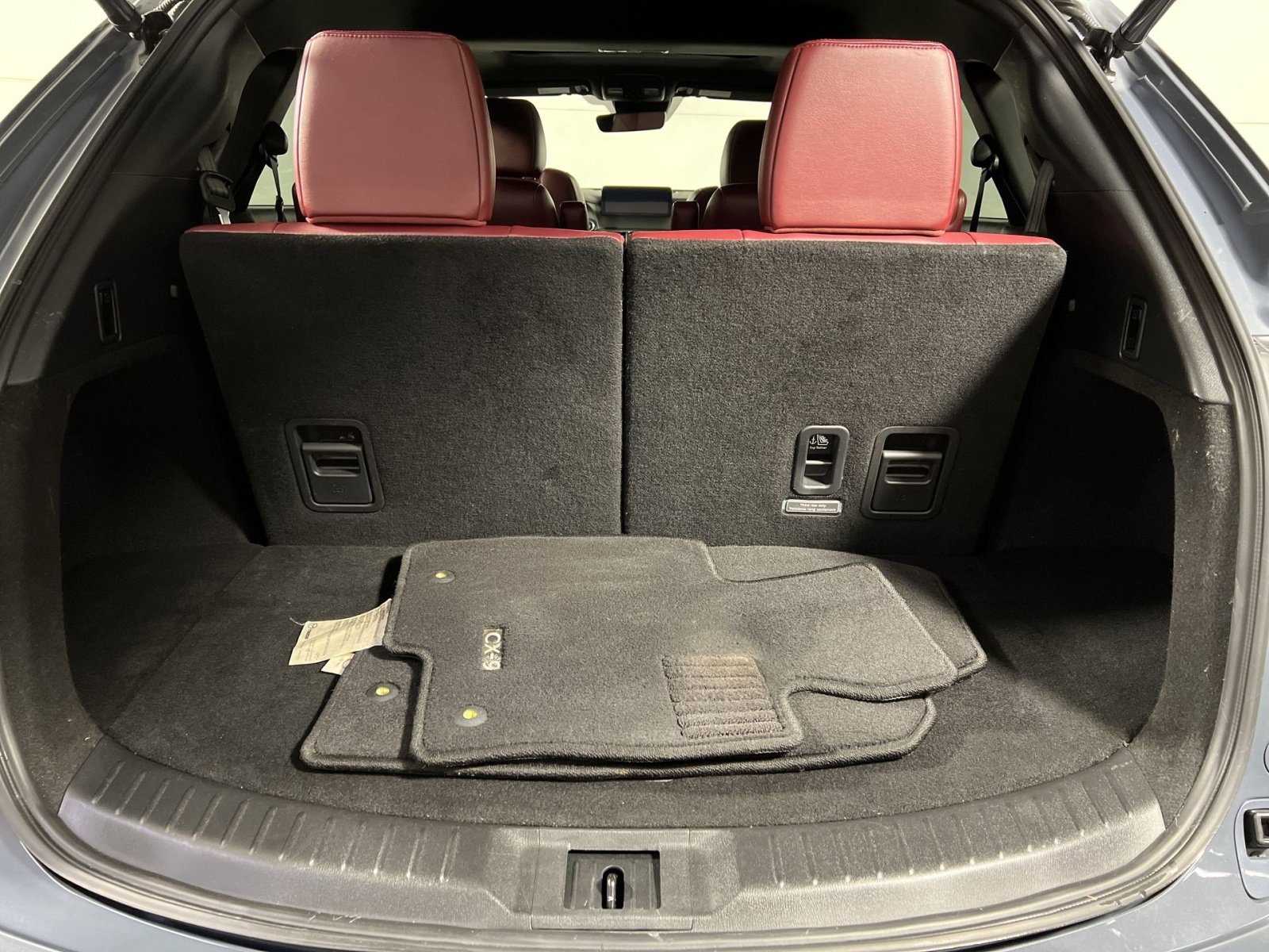 Used 2023 MAZDA CX-9 Carbon Edition image 26