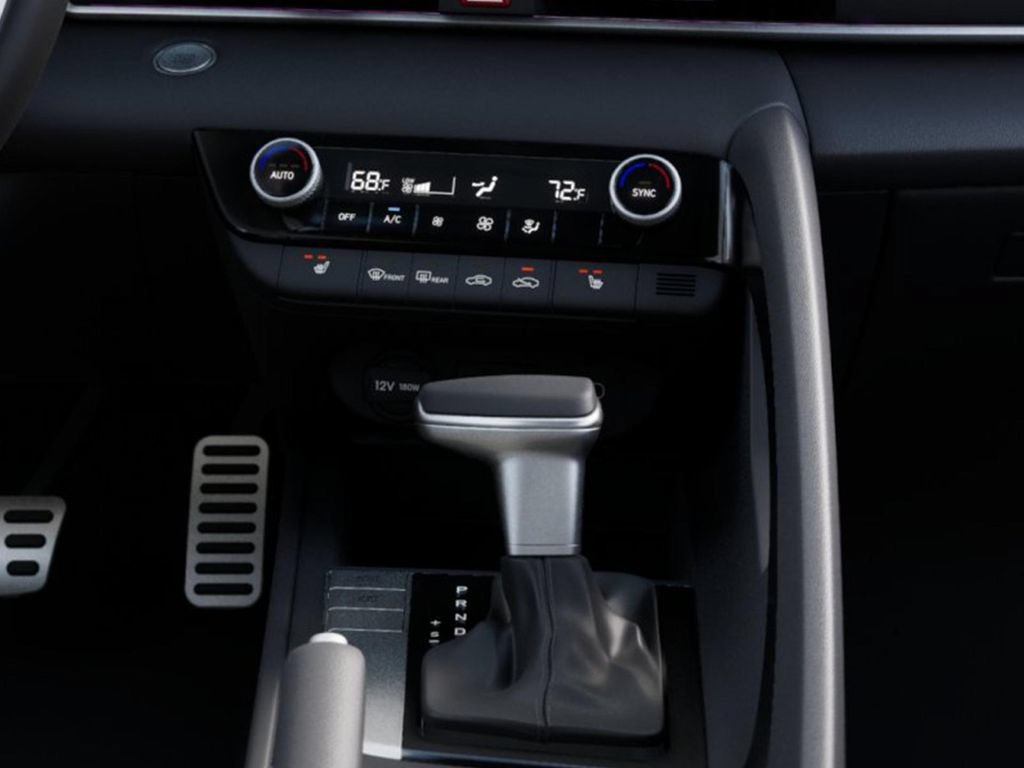 New 2026 Hyundai Elantra SEL Sport FWD image 12