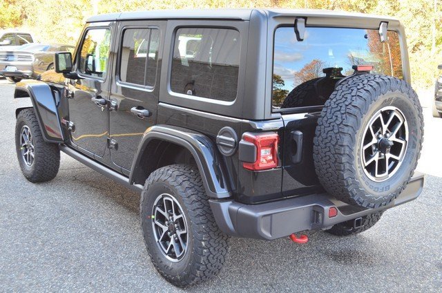 New 2026 Jeep Wrangler Sahara image 6
