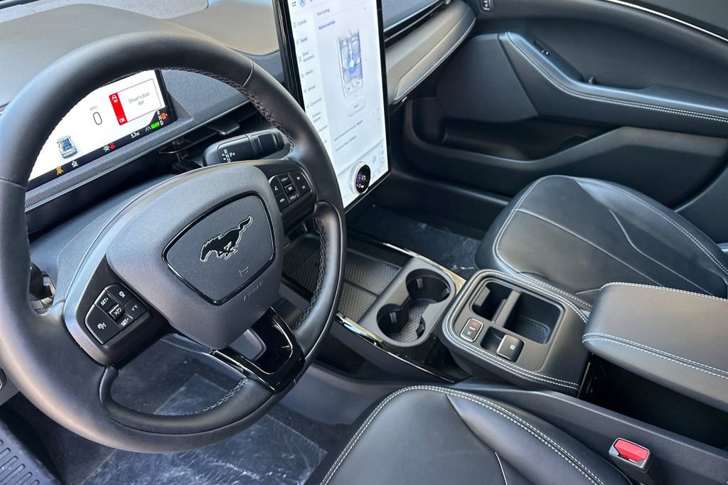 New 2026 Ford Mustang Mach-E Select image 8