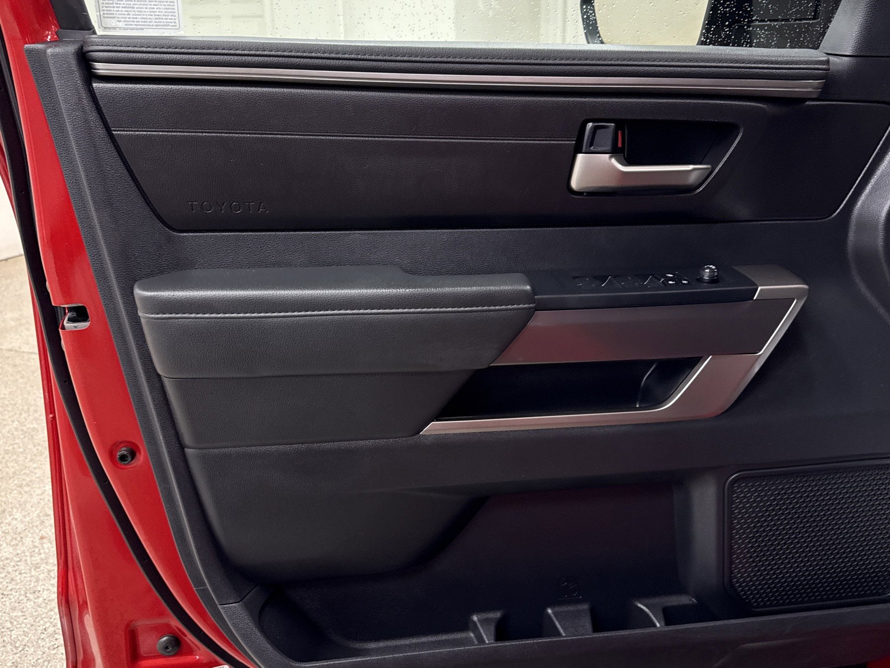 Used 2023 Toyota Tundra SR5 image 3