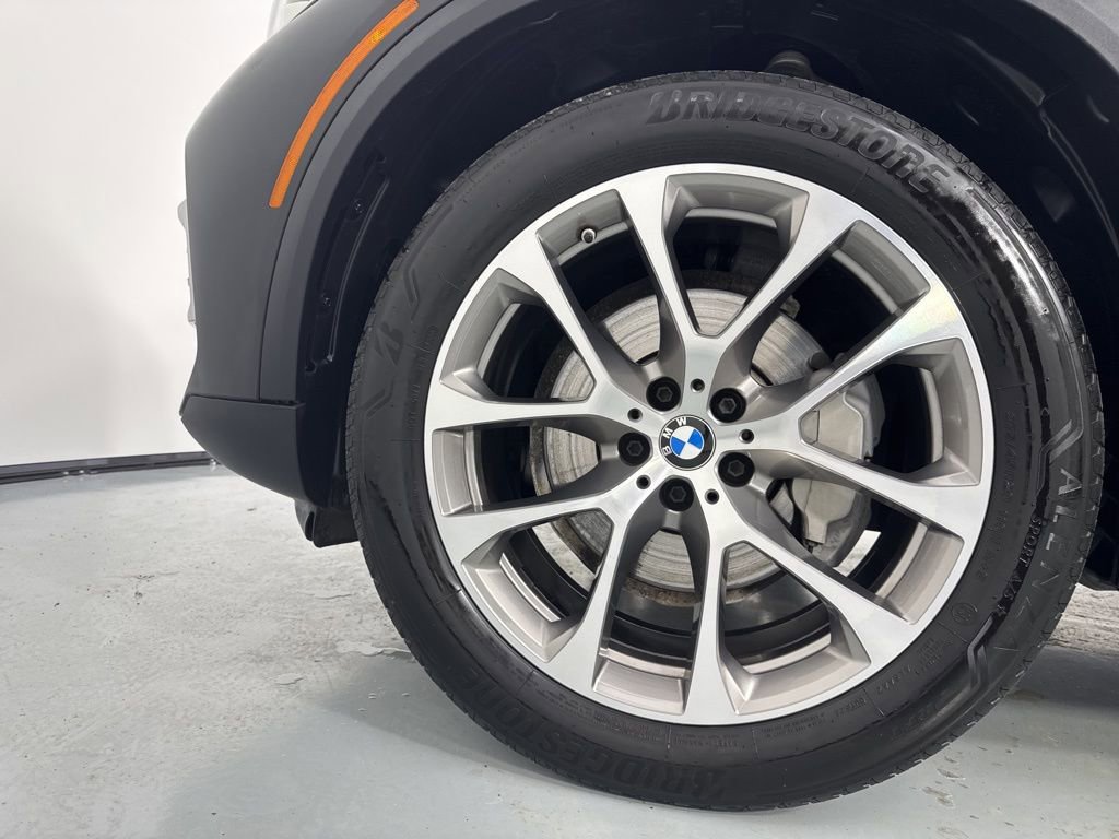 Certified 2022 BMW X5 xDrive40i w/ Premium Package image 10