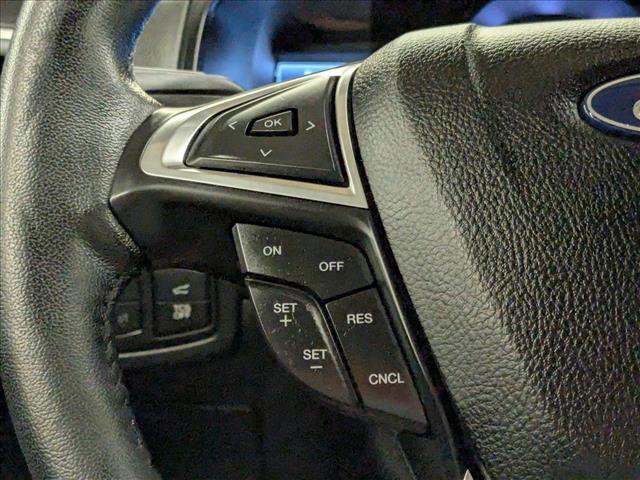 Used 2022 Ford Edge SEL w/ Convenience Package image 12