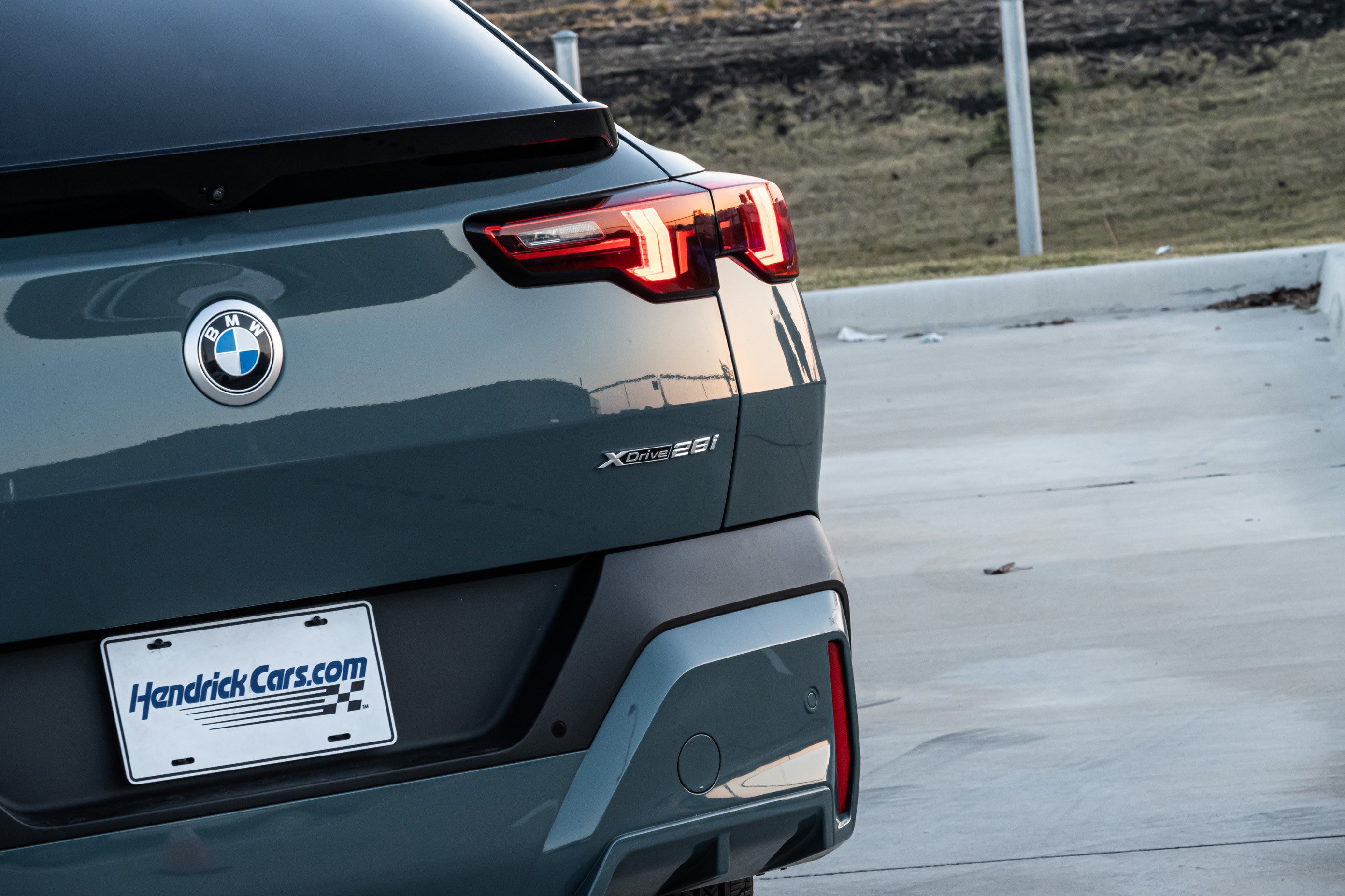 Certified 2024 BMW X2 xDrive28i image 8