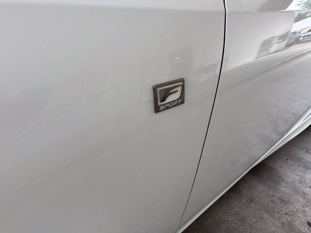 Used 2016 Lexus IS 200t w/ F Sport Package RWD image 15