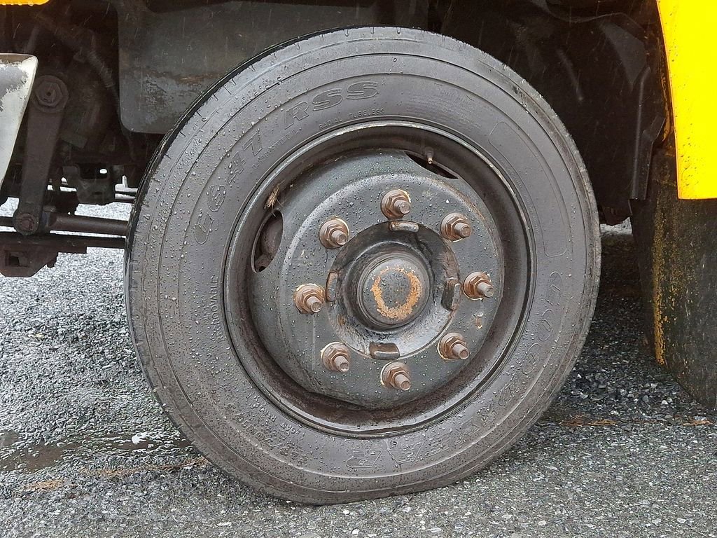 Used 2005 Chevrolet Kodiak C5500 2WD Regular Cab image 8