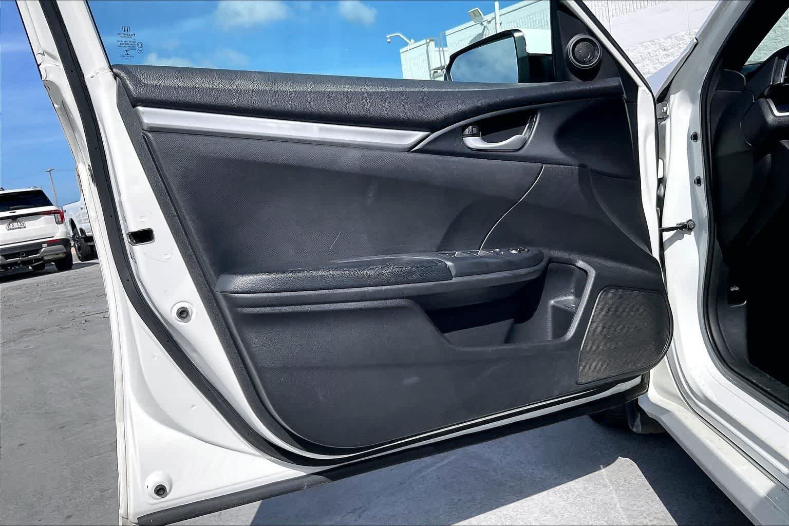 Used 2019 Honda Civic Sport image 27