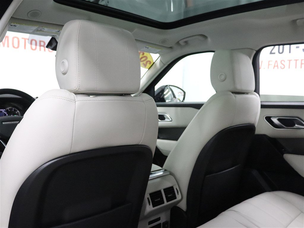 Used 2021 Land Rover Range Rover Velar S AWD/4WD image 12