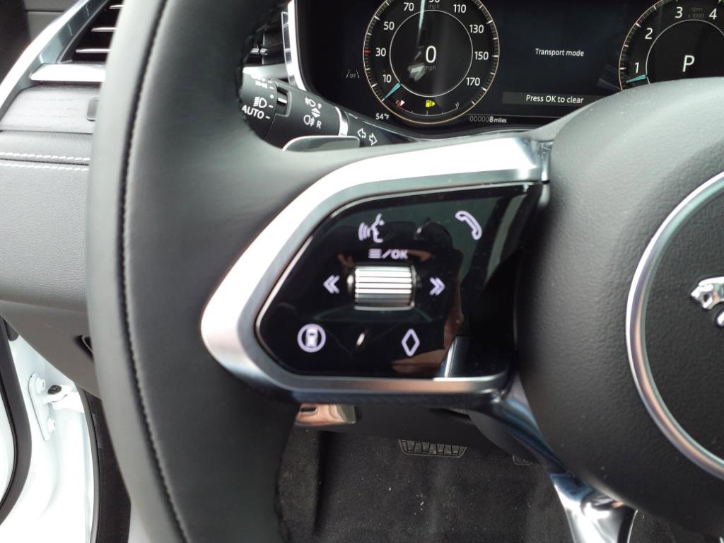 New 2026 Jaguar F-PACE R-Dynamic S image 15