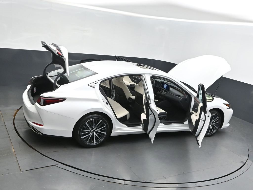 New 2025 Lexus ES 350 w/ Premium Package image 49