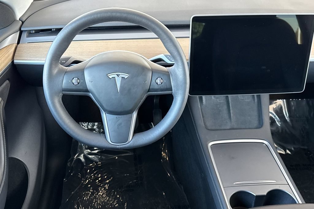 Used 2023 Tesla Model Y Long Range AWD/4WD image 17