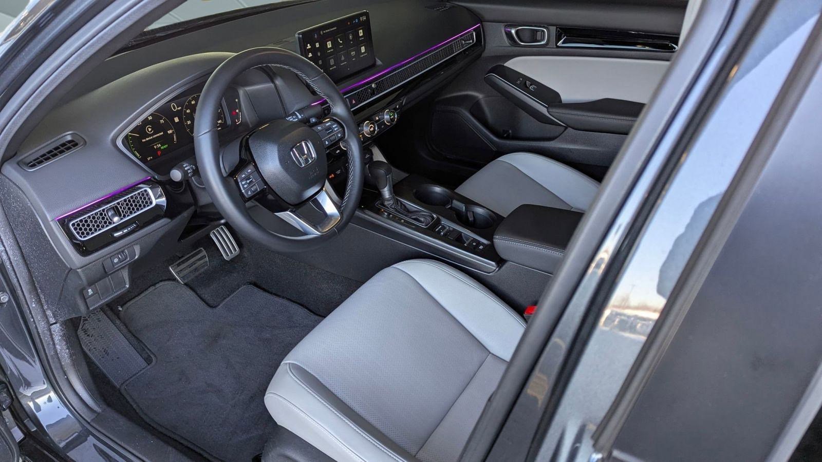 Used 2026 Honda Civic Sport Touring image 4