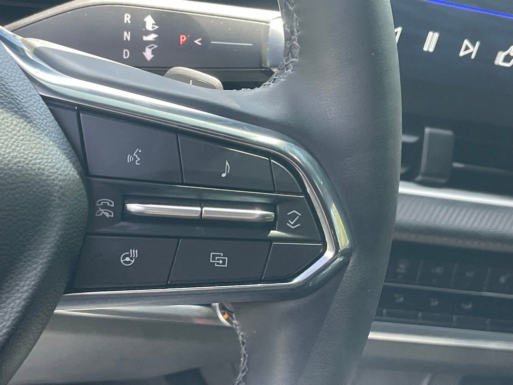 Certified 2026 Chevrolet Equinox LT AWD/4WD image 28