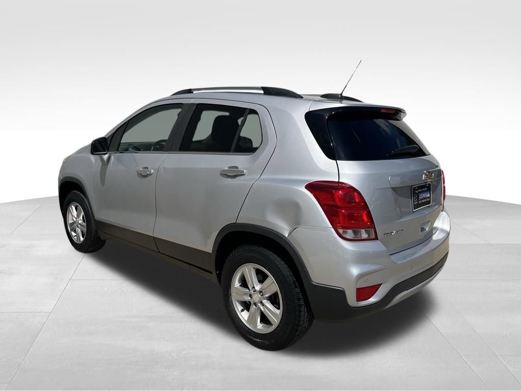 Used 2017 Chevrolet Trax LT w/ Driver Confidence Package AWD/4WD image 8