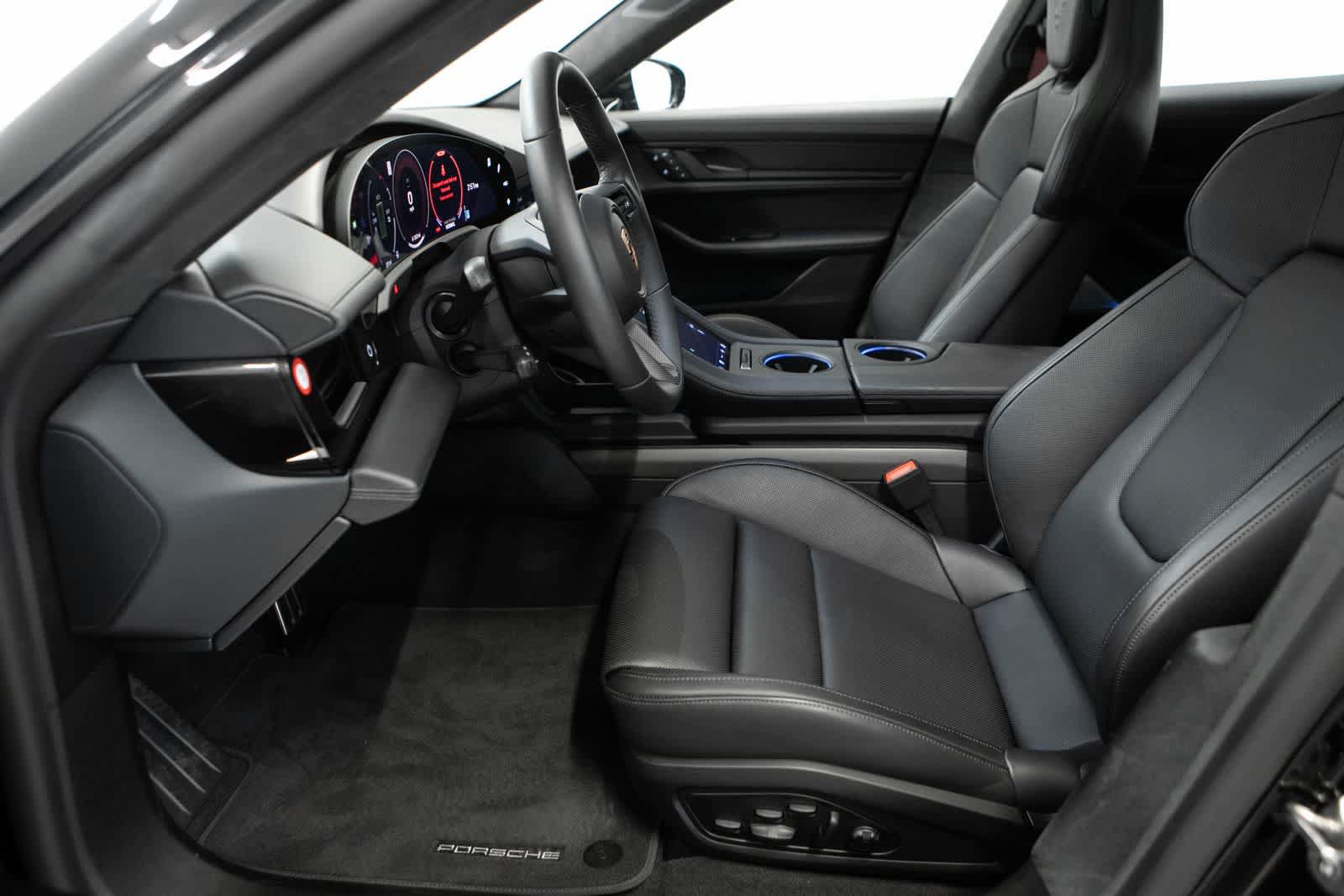 Certified 2026 Porsche Taycan GTS AWD/4WD image 18