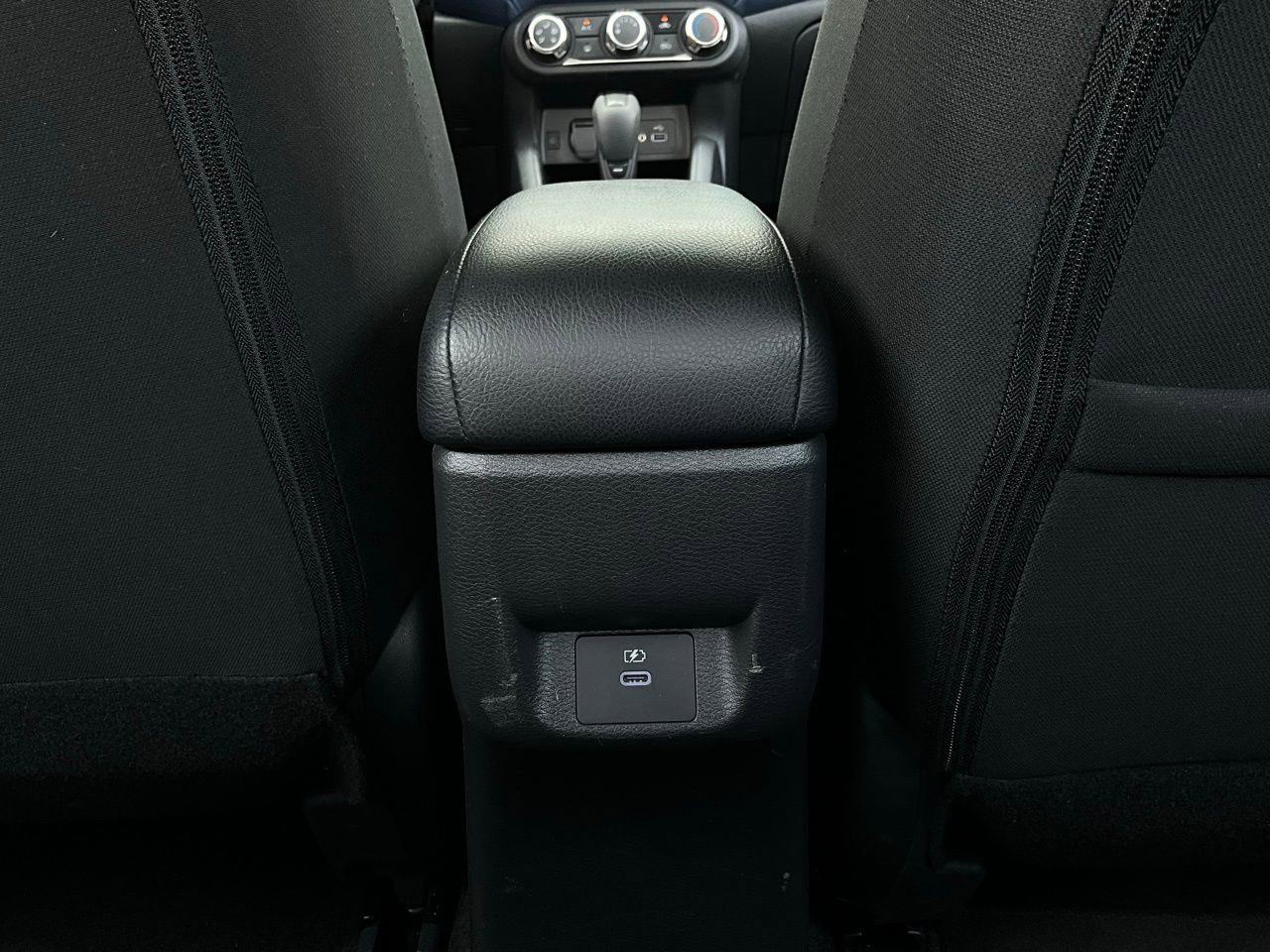 Used 2025 Nissan Versa SV image 12