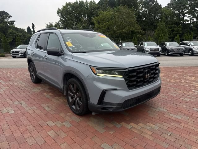 Certified 2023 Honda Pilot Sport image 19