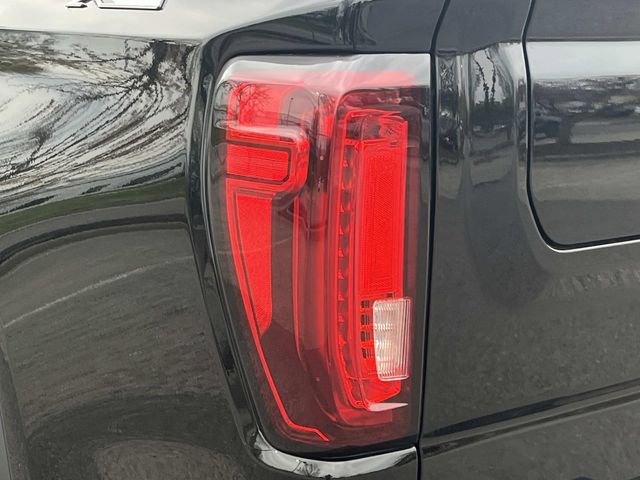 Used 2025 GMC Sierra 1500 SLT w/ SLT Premium Plus Package image 12