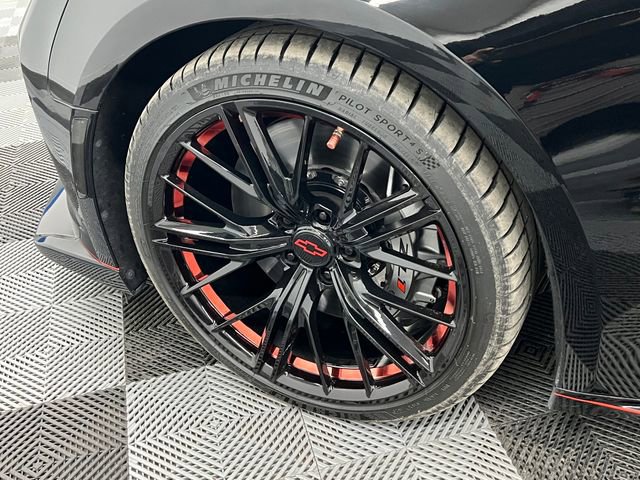 Used 2017 Chevrolet Camaro ZL1 image 12