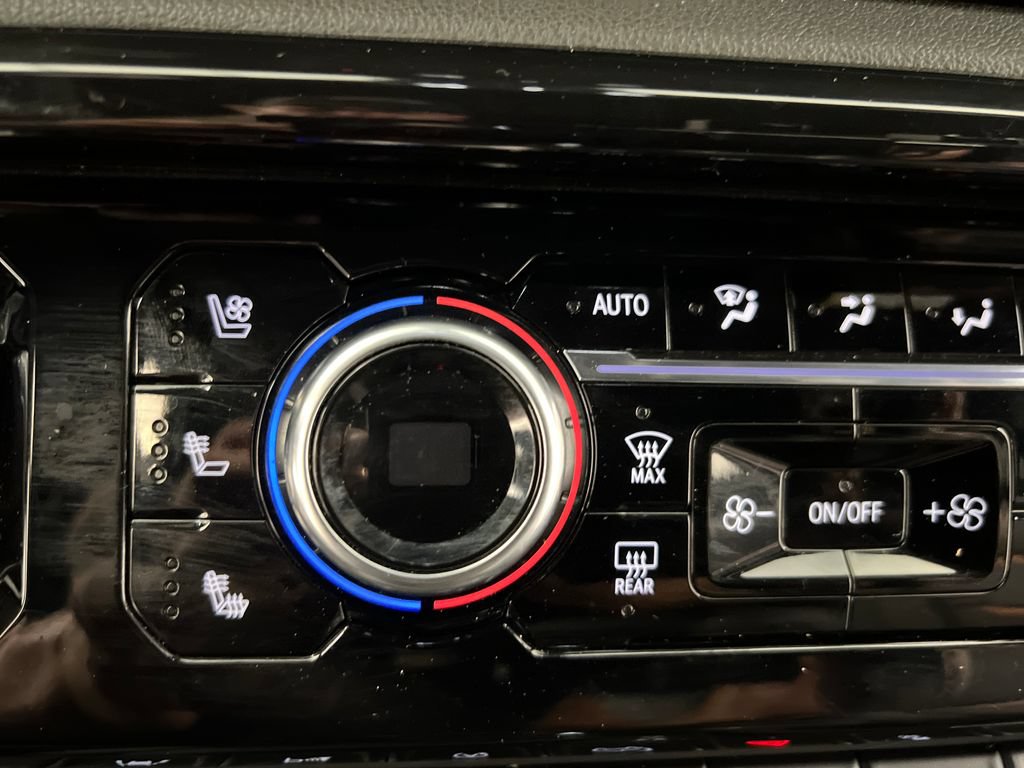 Used 2025 GMC Sierra 1500 AT4 AWD/4WD image 56