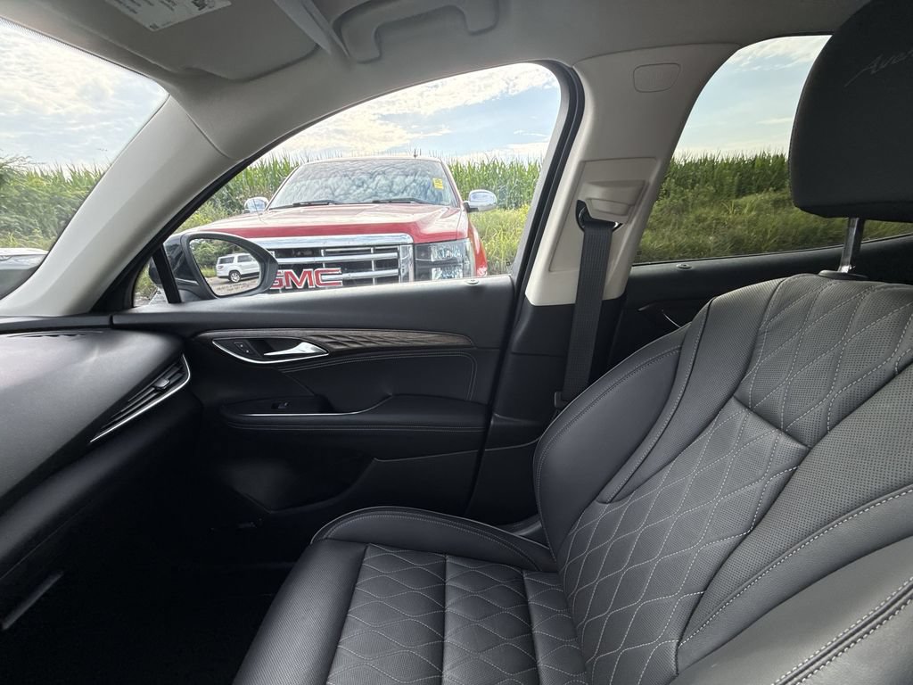 Certified 2023 Buick Envision Avenir FWD image 15