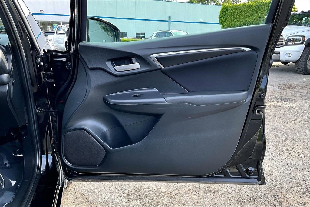 Used 2015 Honda Fit LX image 27