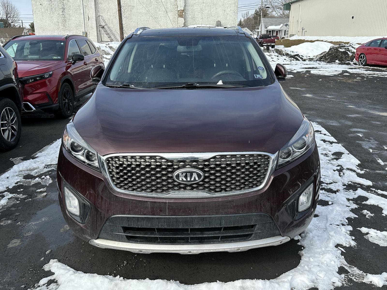 Used 2016 Kia Sorento SX image 3