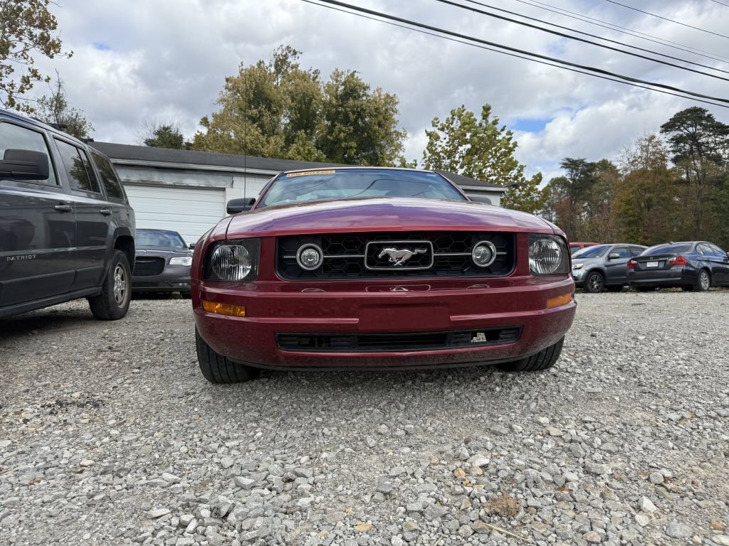 Used 2007 Ford Mustang Coupe image 2