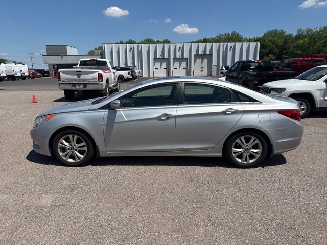 Used 2011 Hyundai Sonata Limited w/ Navigation Pkg 5 FWD image 5