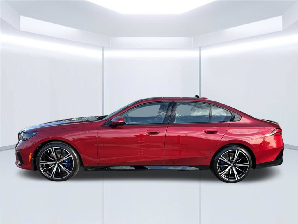 New 2026 BMW 530i xDrive w/ M Sport Package AWD/4WD image 3