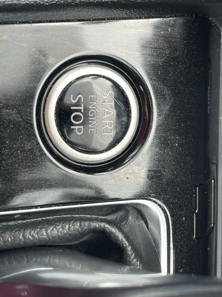 Used 2024 Nissan Kicks SV image 29