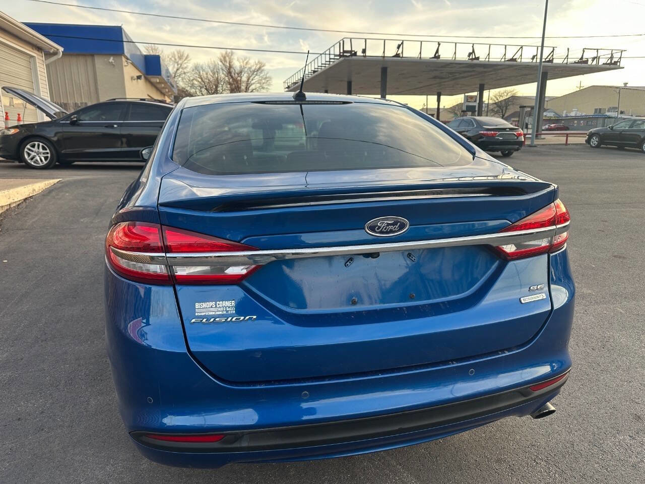 Used 2018 Ford Fusion SE w/ Equipment Group 201A image 7