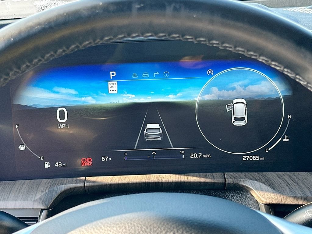 Certified 2024 Kia Telluride SX w/ Towing Package image 12