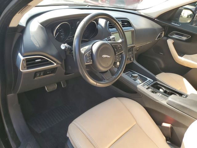 Used 2019 Jaguar F-PACE Premium AWD/4WD image 20