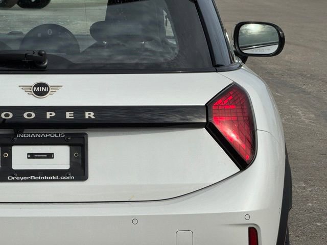 New 2026 MINI Cooper 2-Door Hardtop image 5