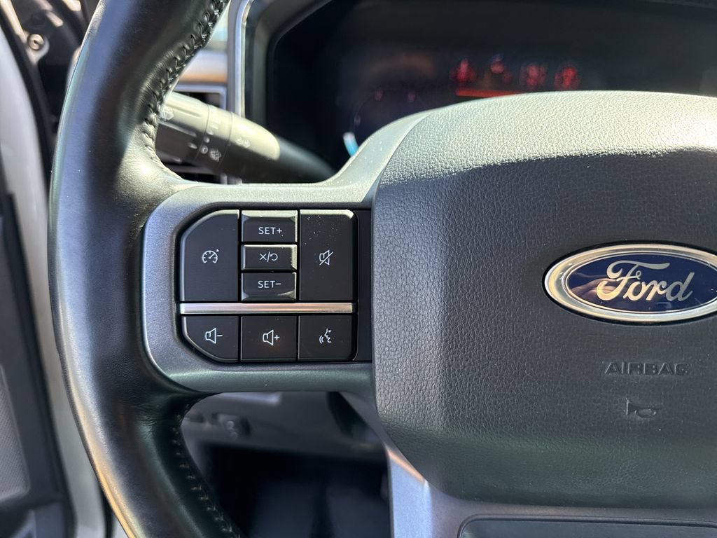 Used 2023 Ford F450 Lariat AWD/4WD image 24