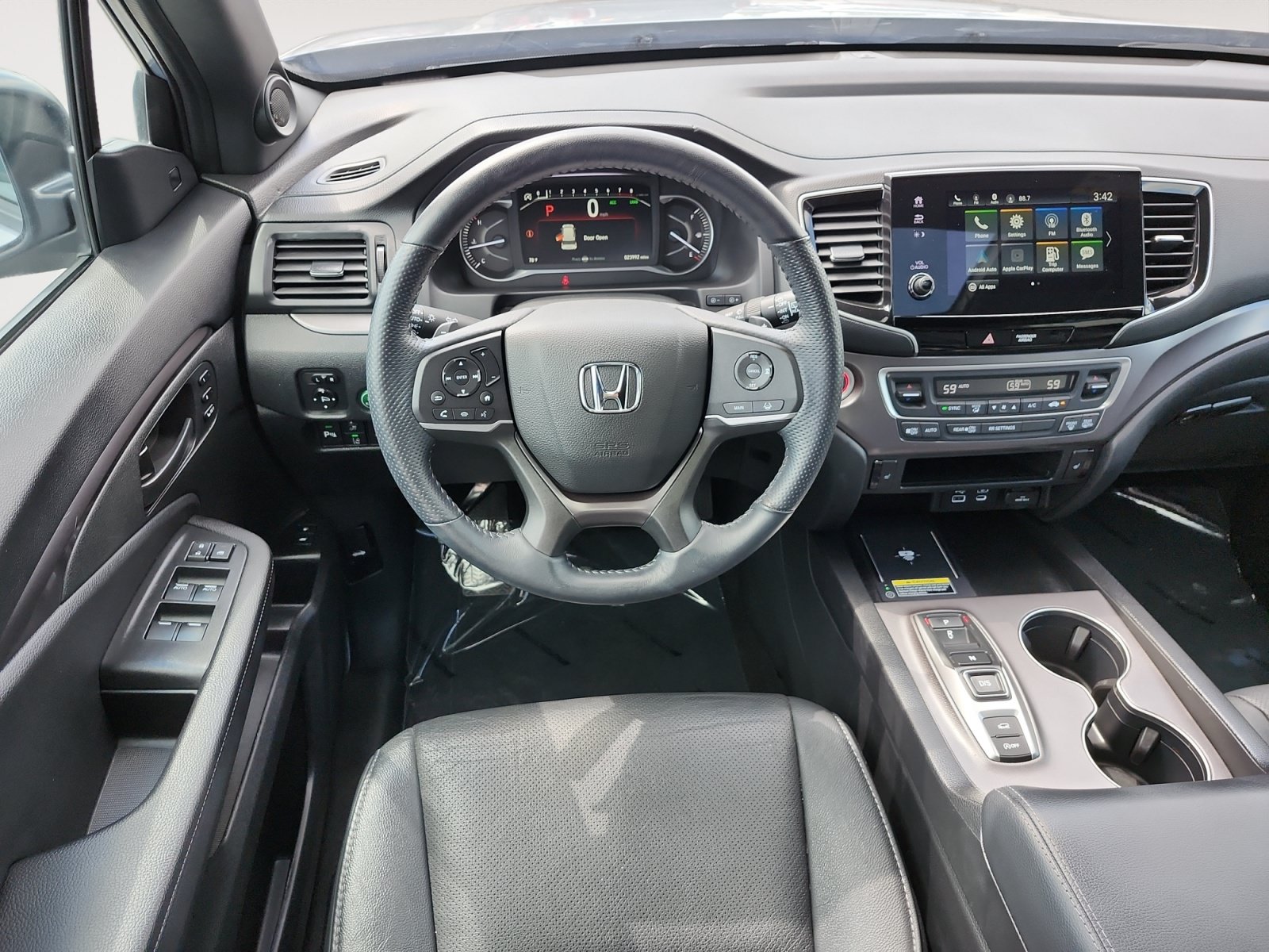 Used 2025 Honda Passport EX-L image 10